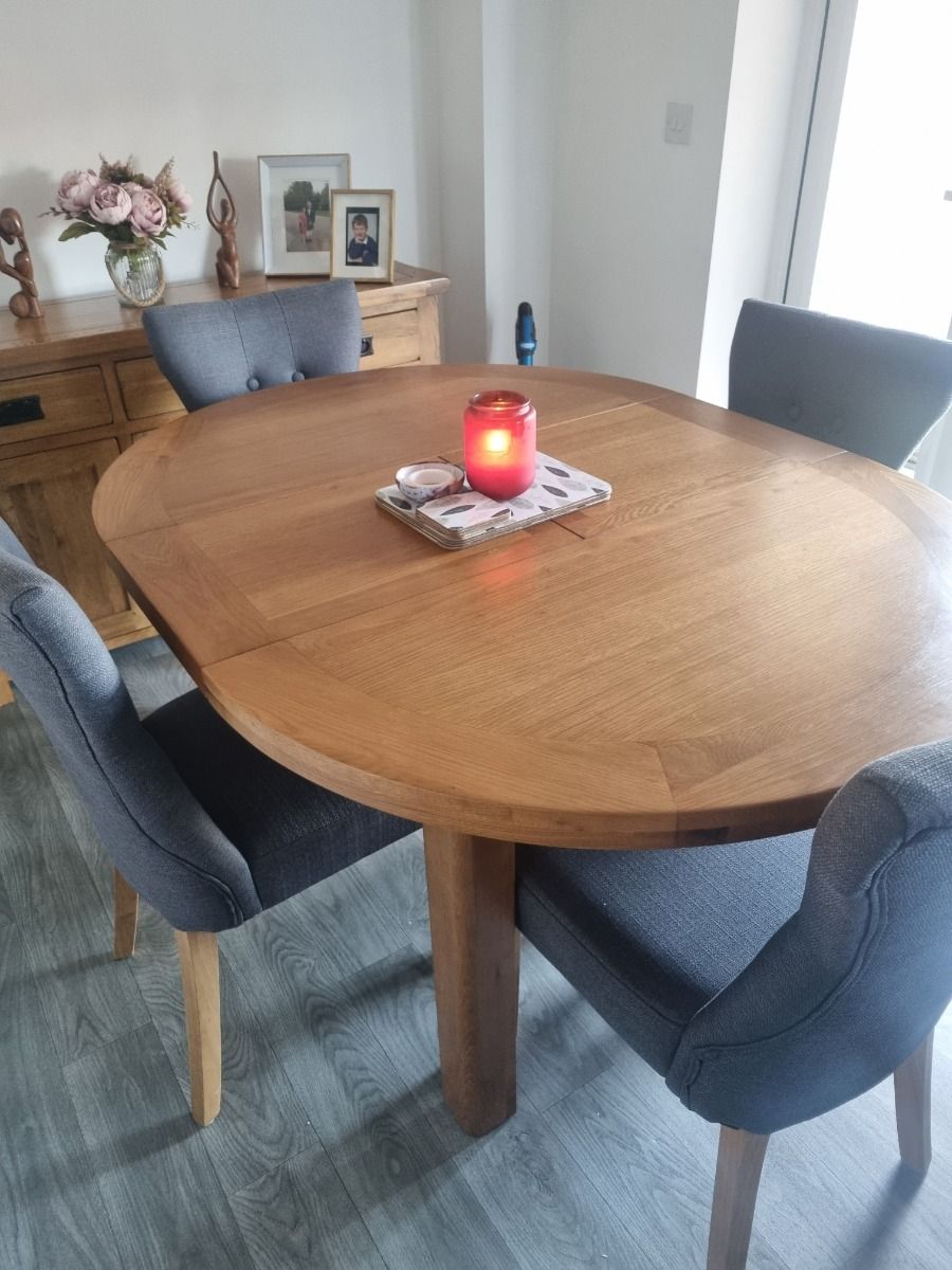 Country Oak 107cm to 145cm Round Extending Table - £60 OFF FLASH SALE Country Oak 107cm to 145cm Round Extending Table - £60 OFF FLASH SALE