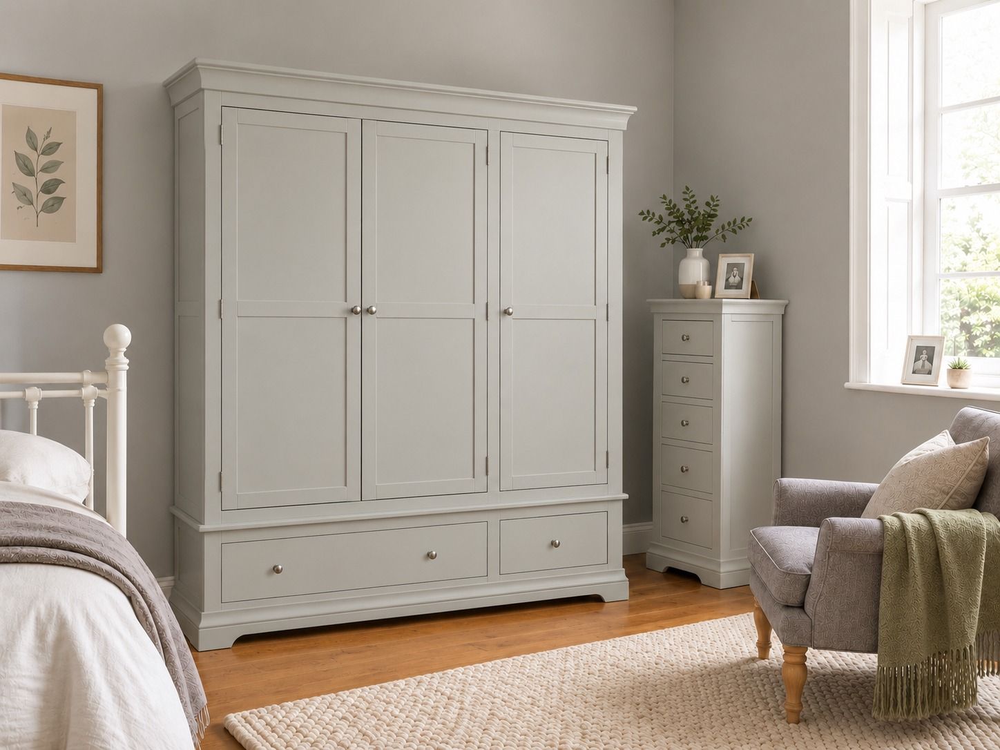 Toulouse Grey Painted Triple Wardrobe with Drawers - £120 OFF SUMMER SALE Toulouse Grey Painted Triple Wardrobe with Drawers - £120 OFF SUMMER SALE