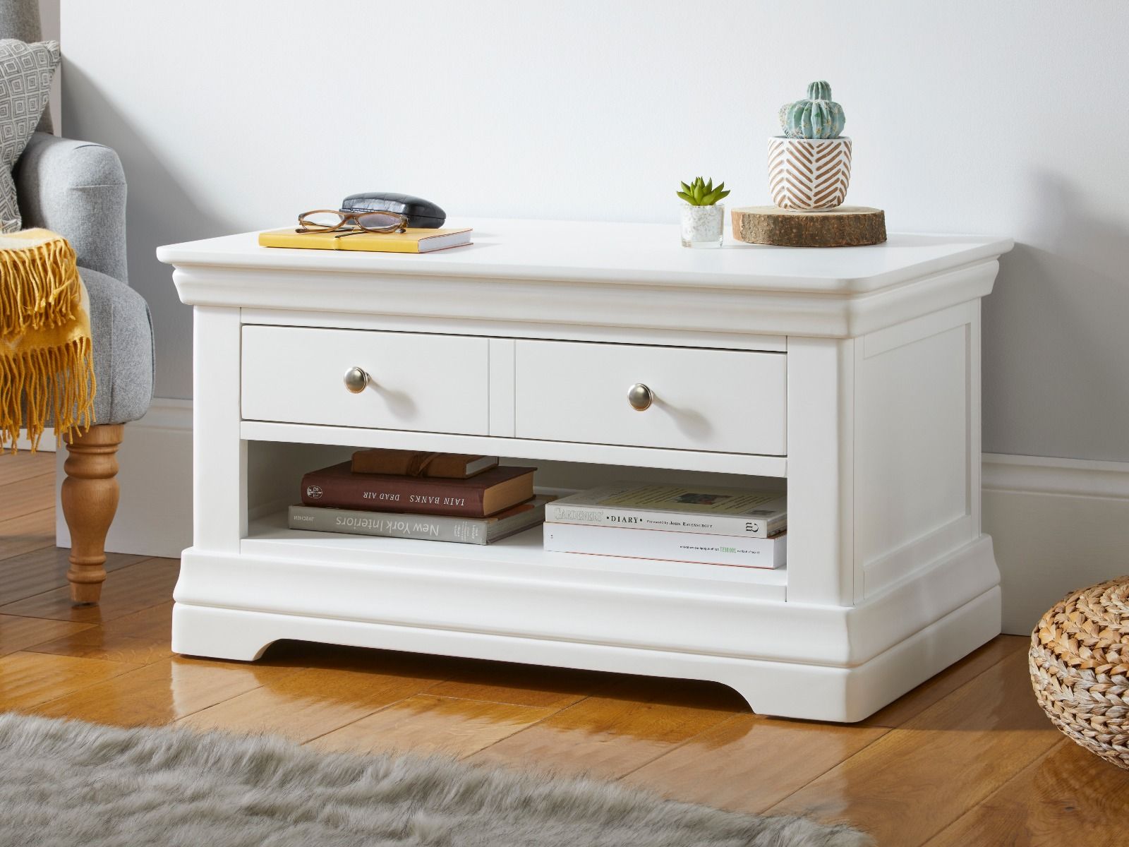 Toulouse White Painted Coffee Table 1 Drawer - £20 OFF SUMMER SALE Toulouse White Painted Coffee Table 1 Drawer - £20 OFF SUMMER SALE