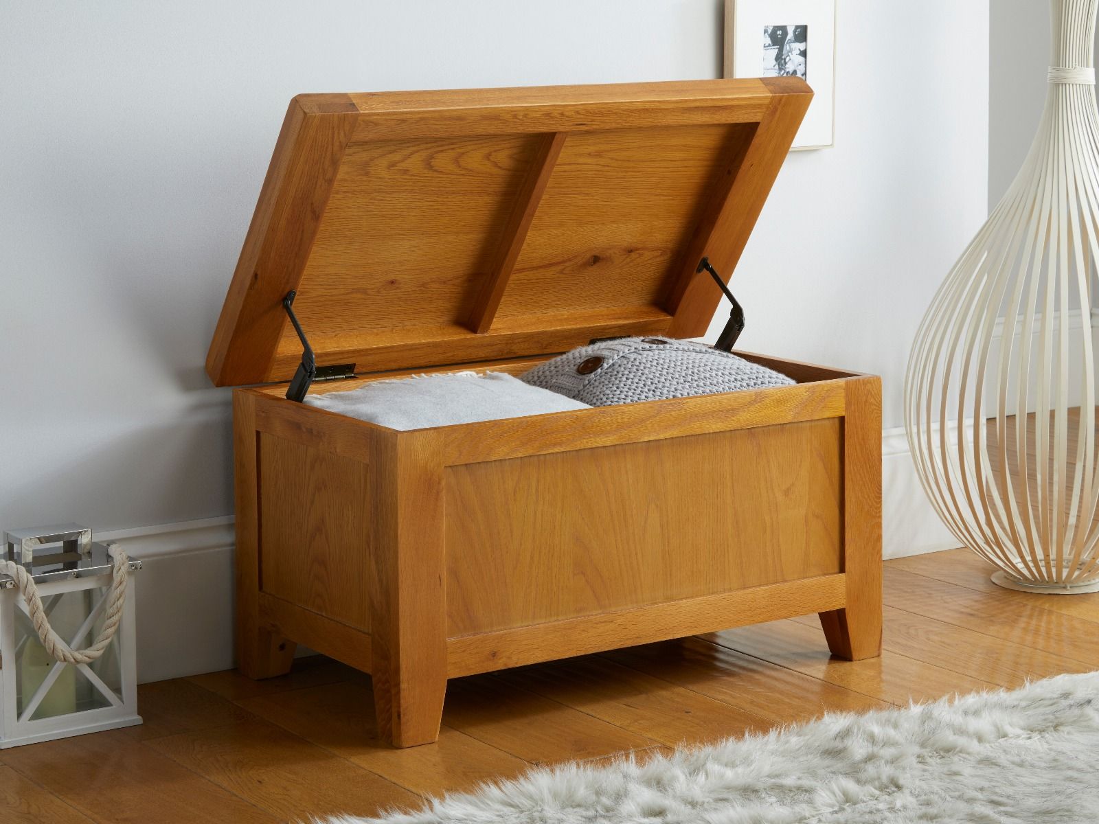 Country Oak Fully Assembled Blanket Box - Spring sale