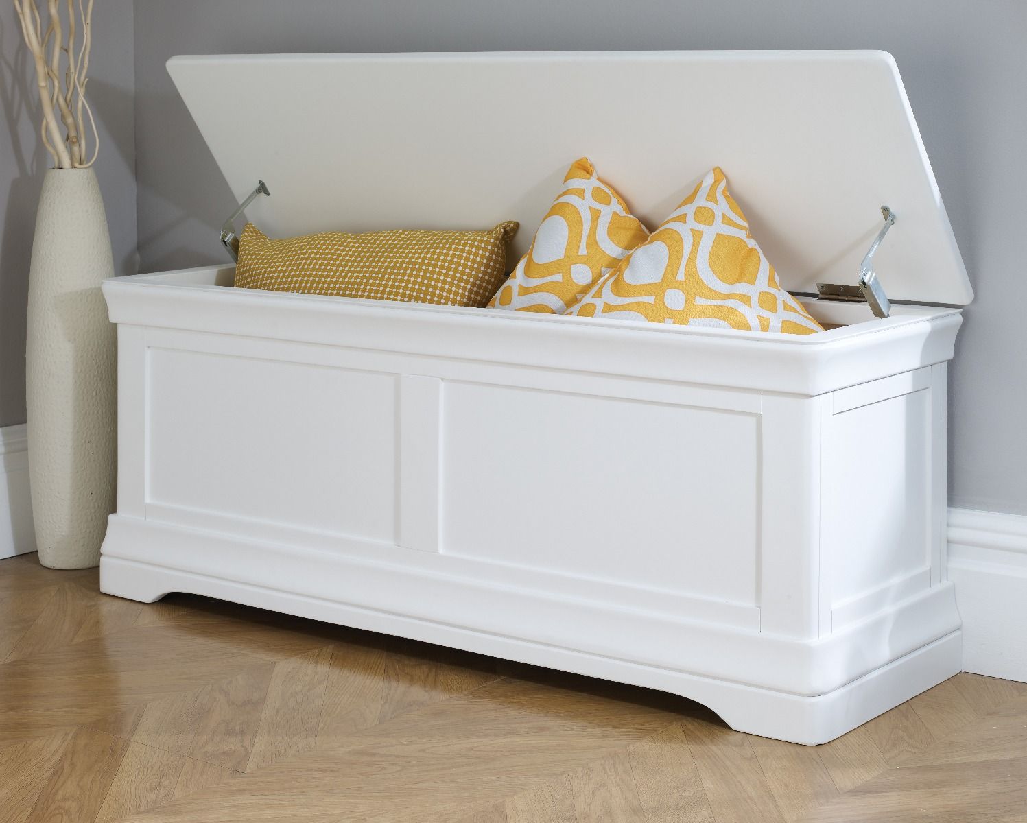 Toulouse Large White Painted Blanket Storage Box Ottoman - Spring sale