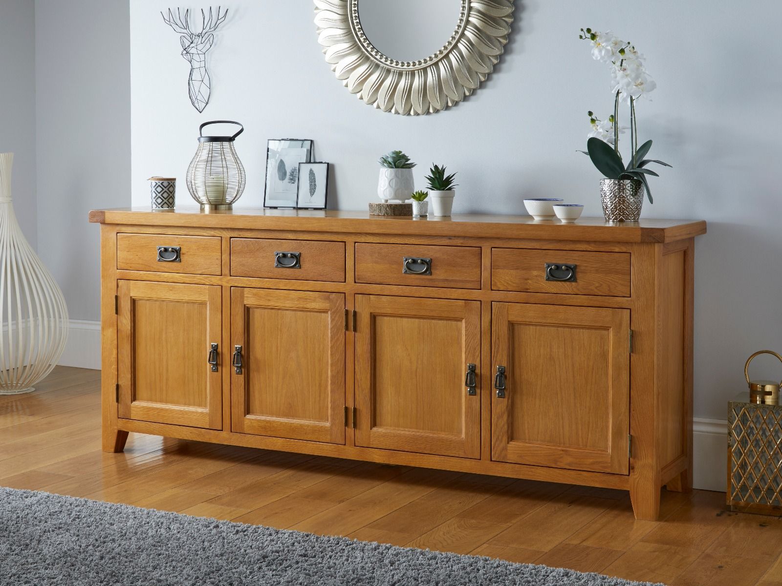 Country Oak Large Sideboard 200cm - Spring sale