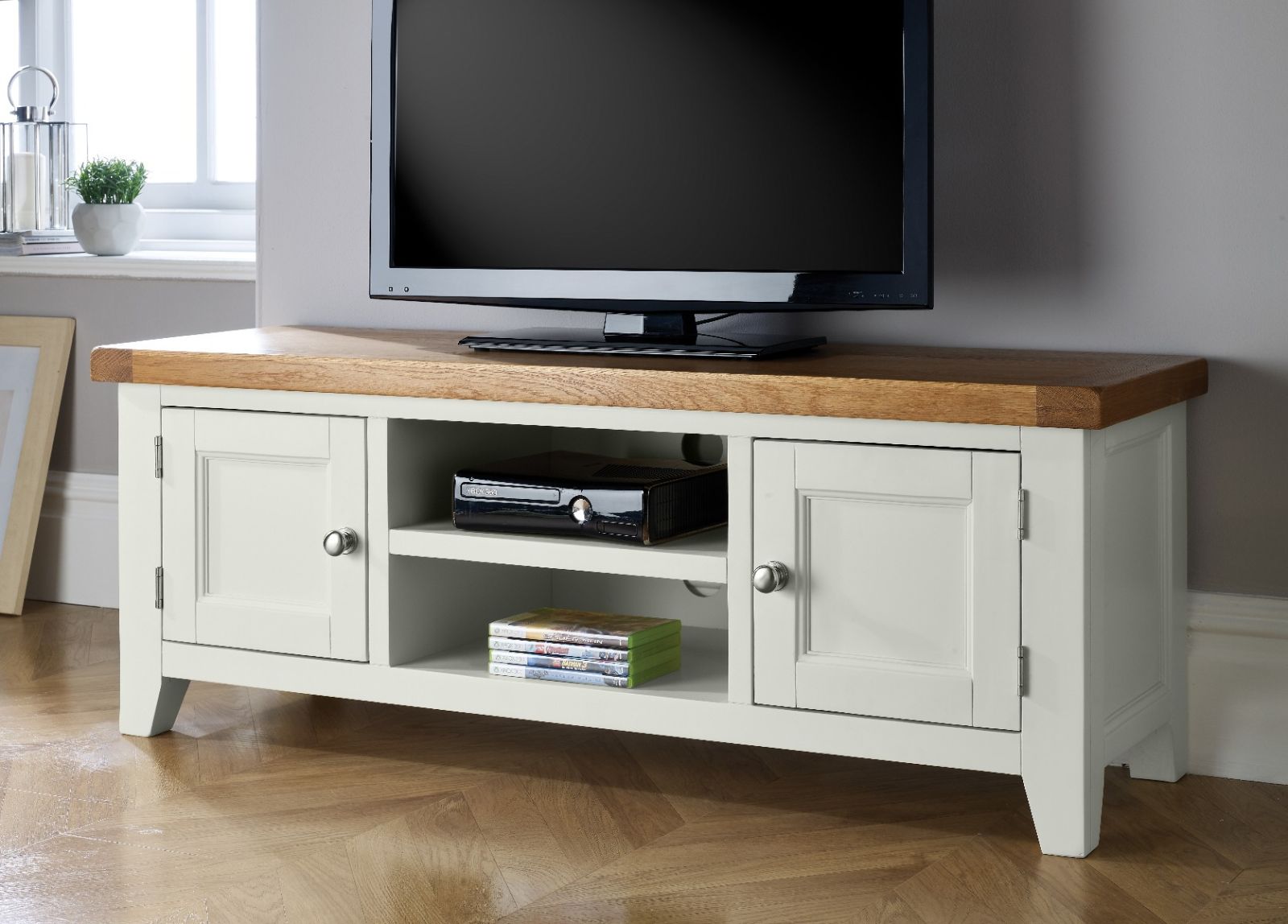 Cottage tv stand discount