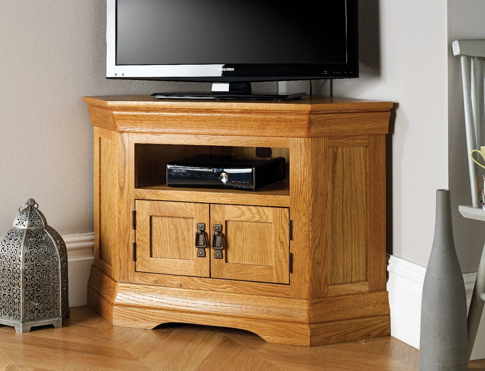 Farmhouse style 2024 corner tv stand