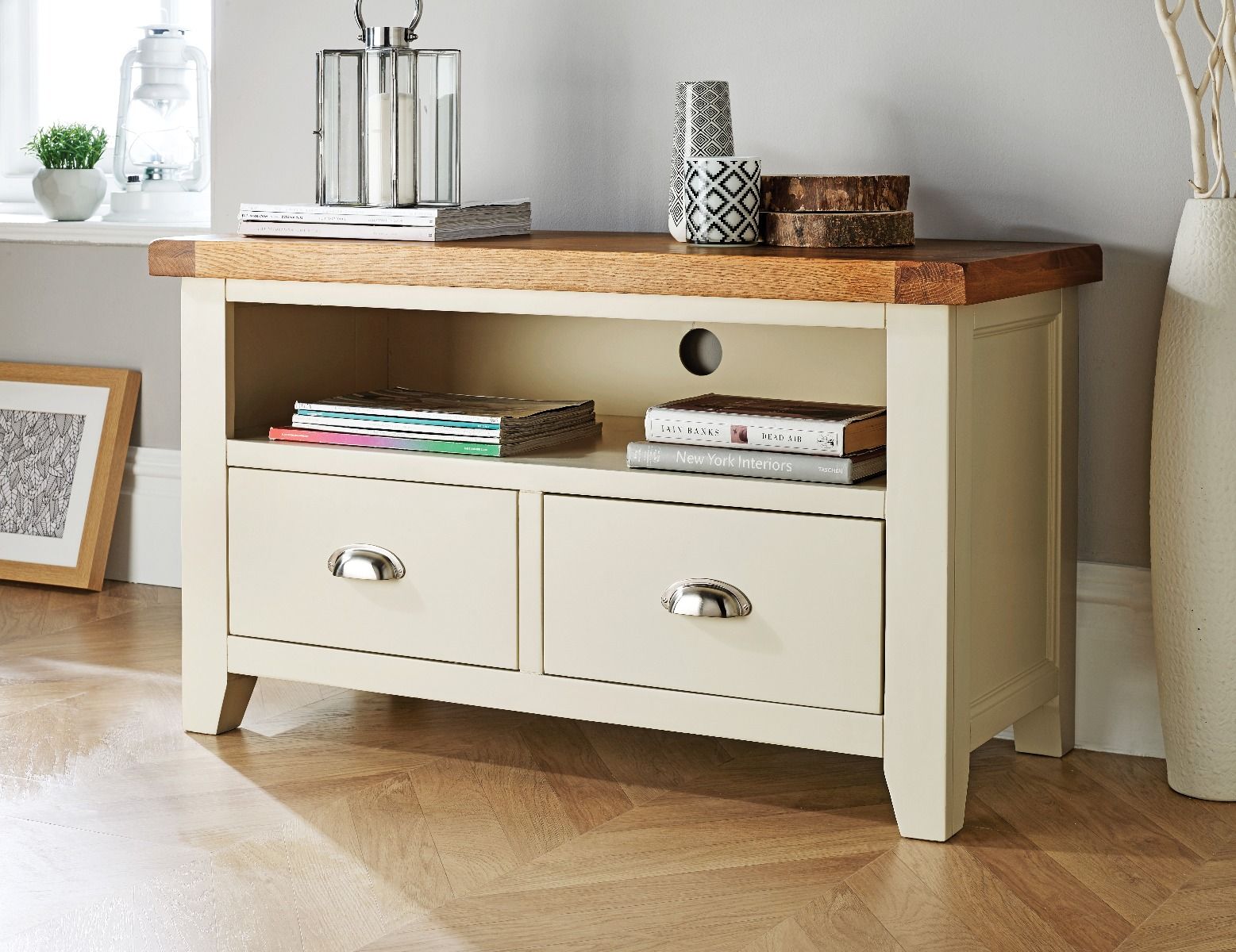 Painted hot sale tv unit