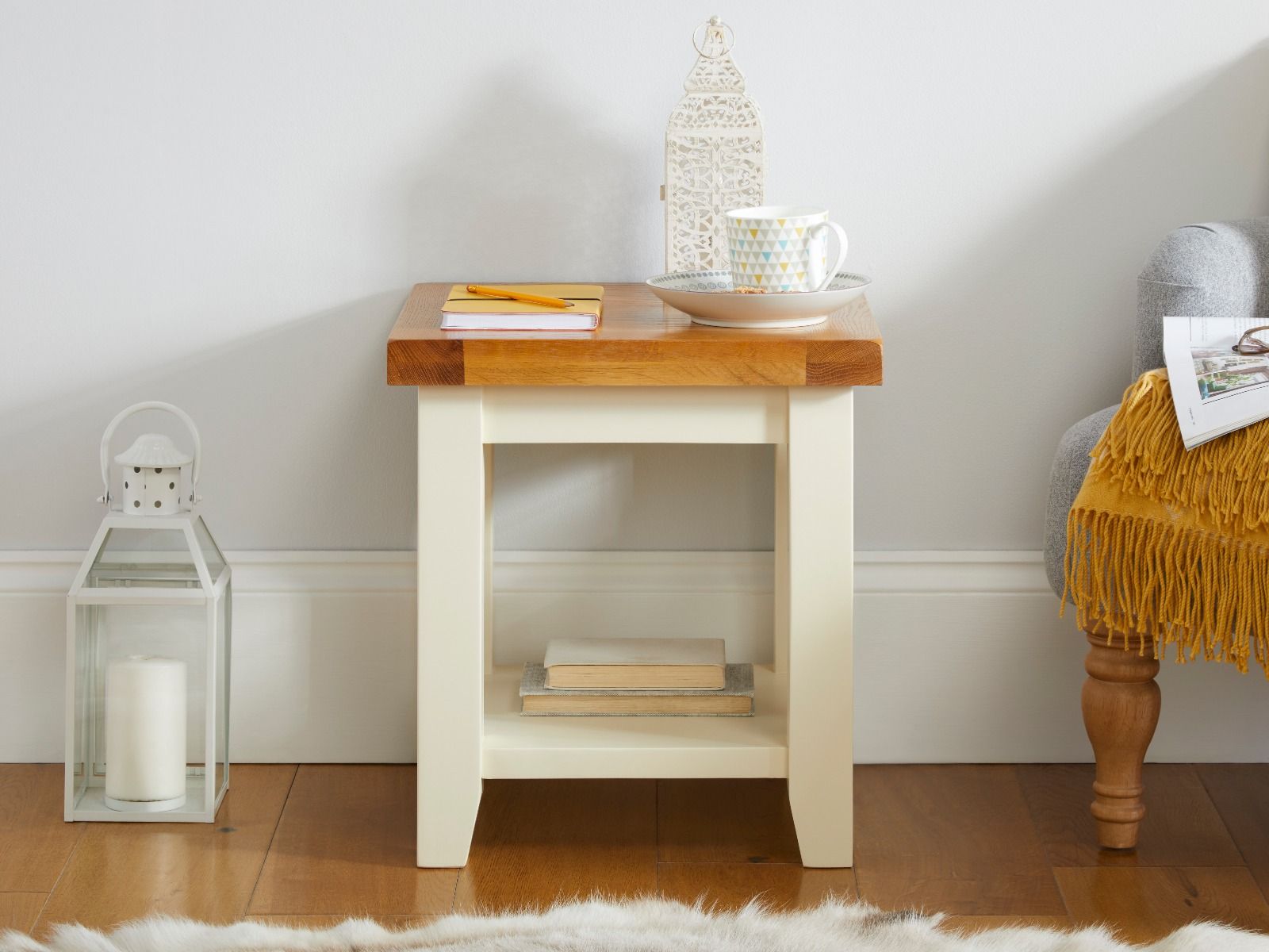 Cream and oak lamp outlet table