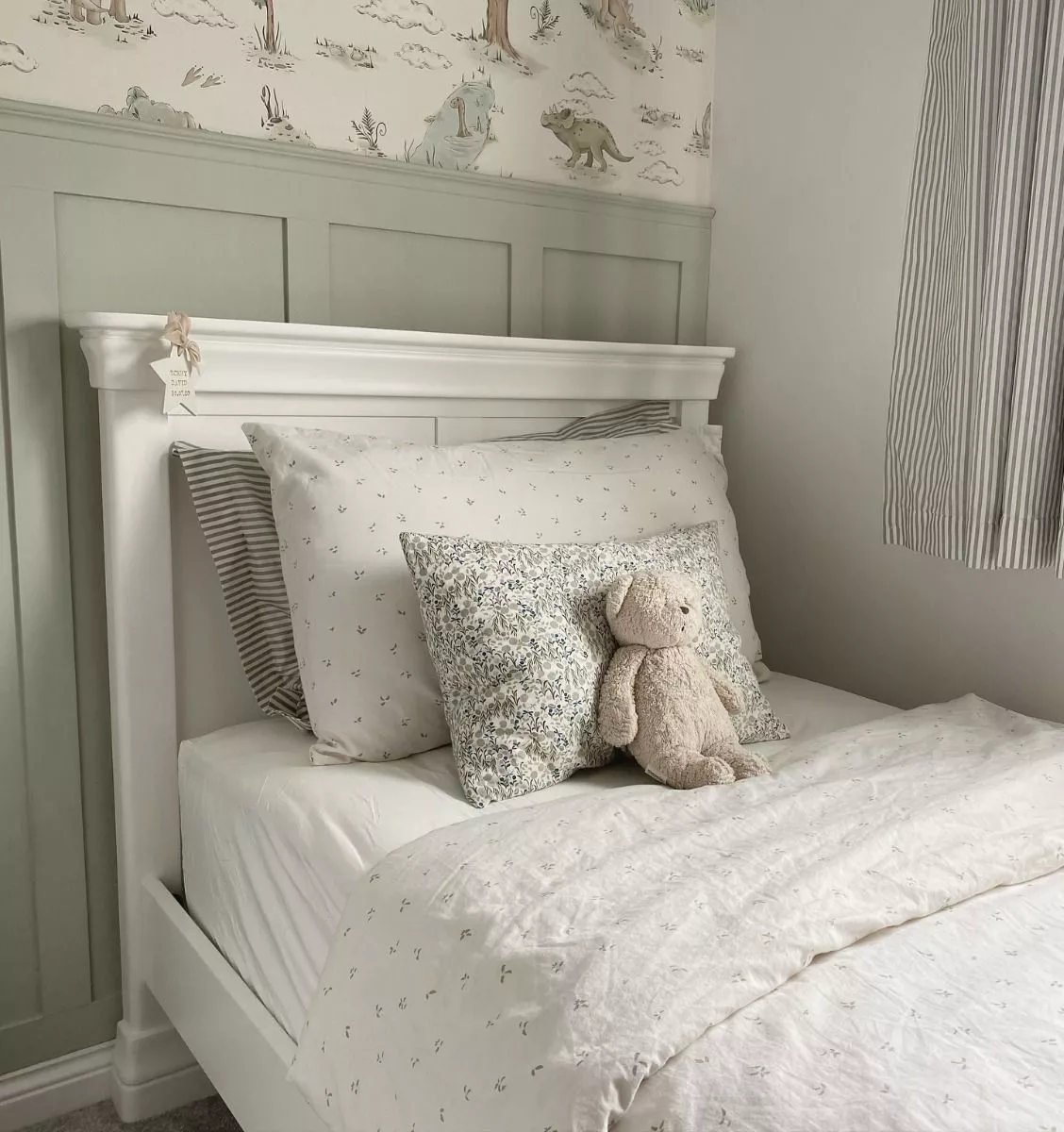Toulouse White Painted 3 Single Childrens Bed Free Delivery Top Furniture