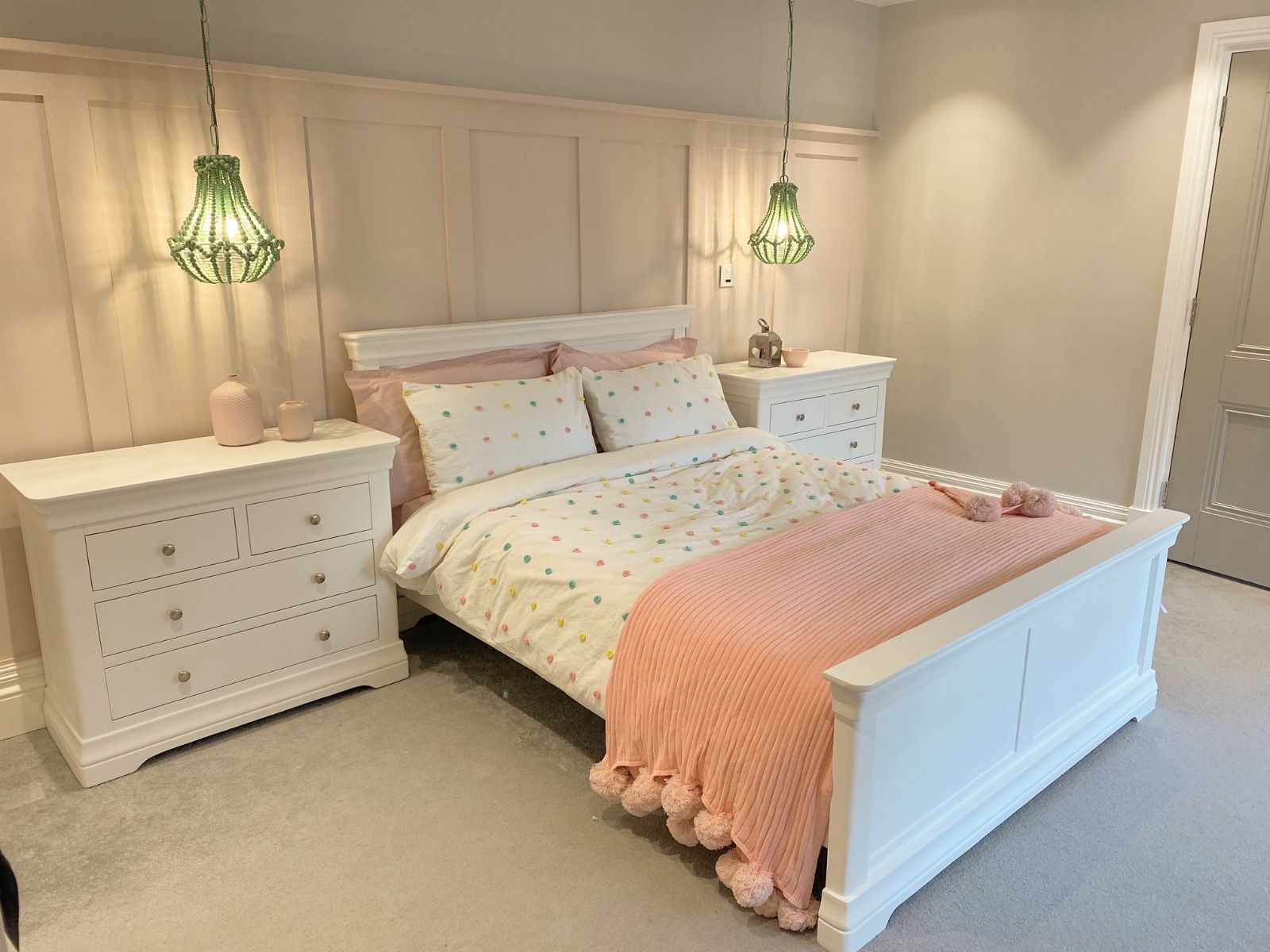 Toulouse White Painted 5 Foot King Size Bed 10 OFF WINTER SALE