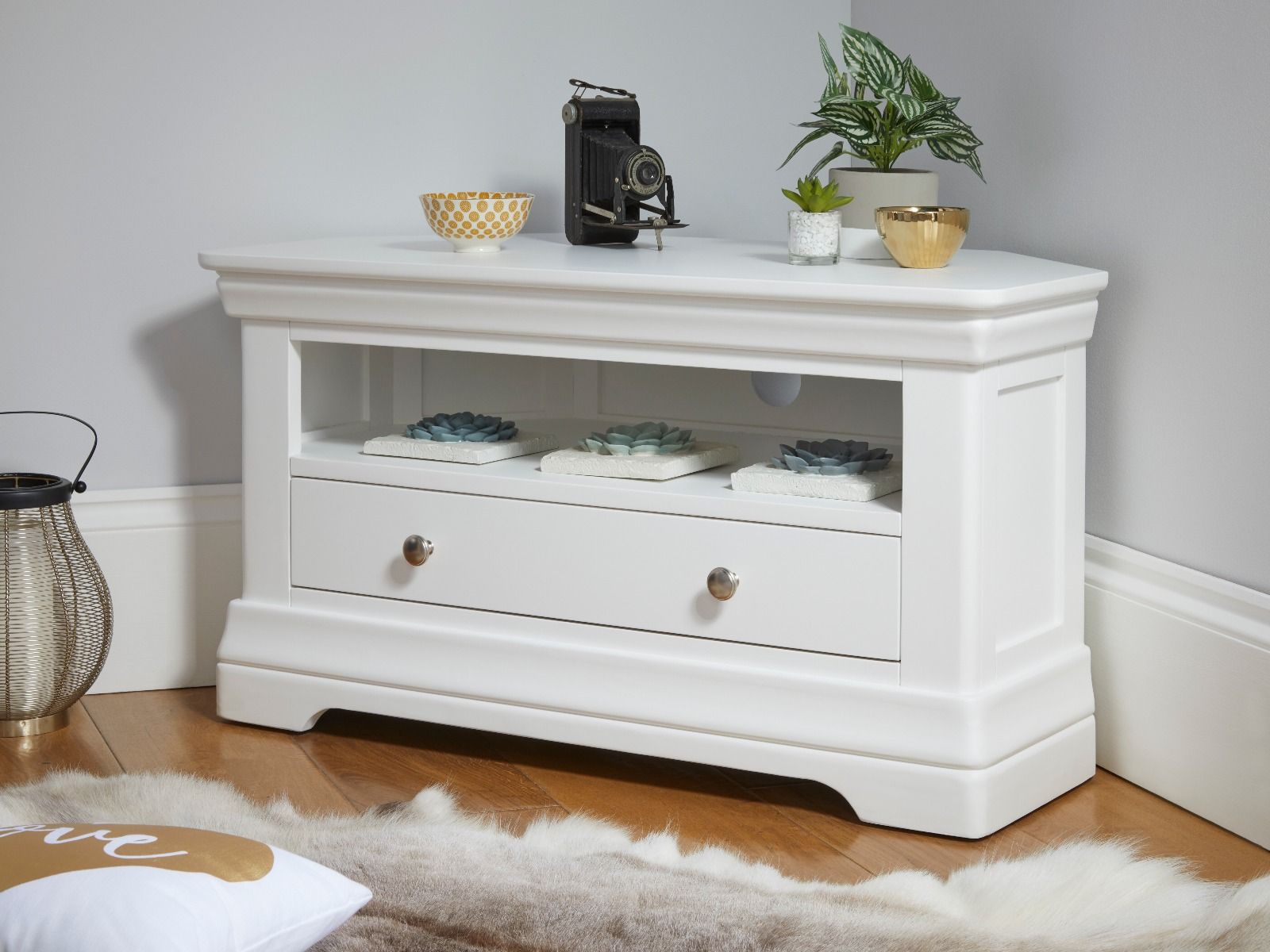Tv white on sale corner unit