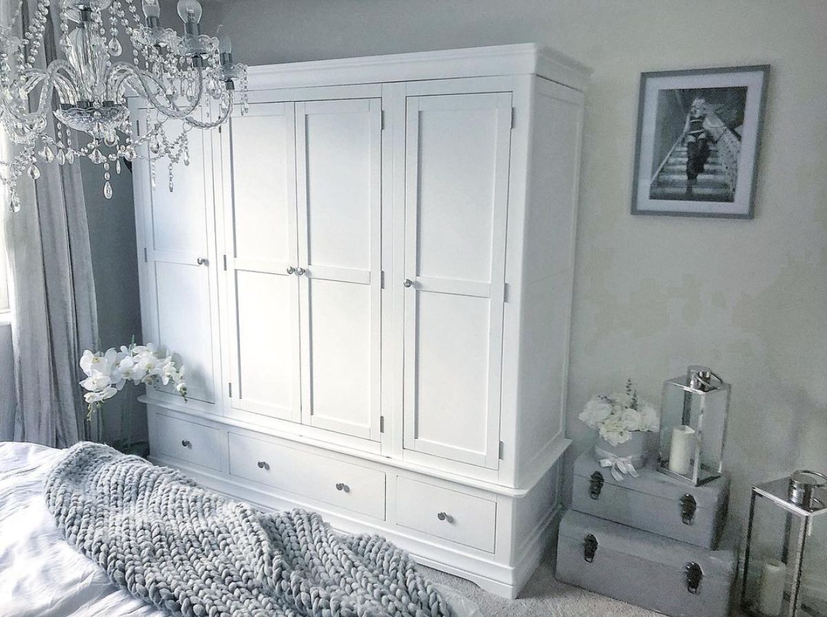 4 door hotsell white wardrobe