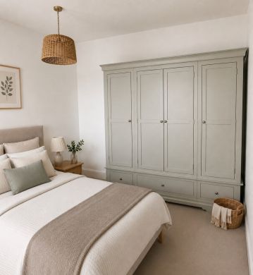 Toulouse Grey Painted Extra Large 4 Door Quad Wardrobe with Drawers in a Bedroom