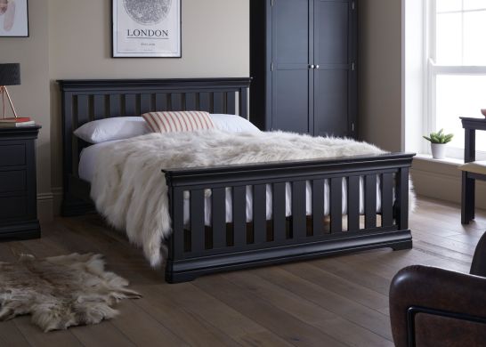 Toulouse Black Painted 4 foot 6 inches Slatted Double Bed professional photo