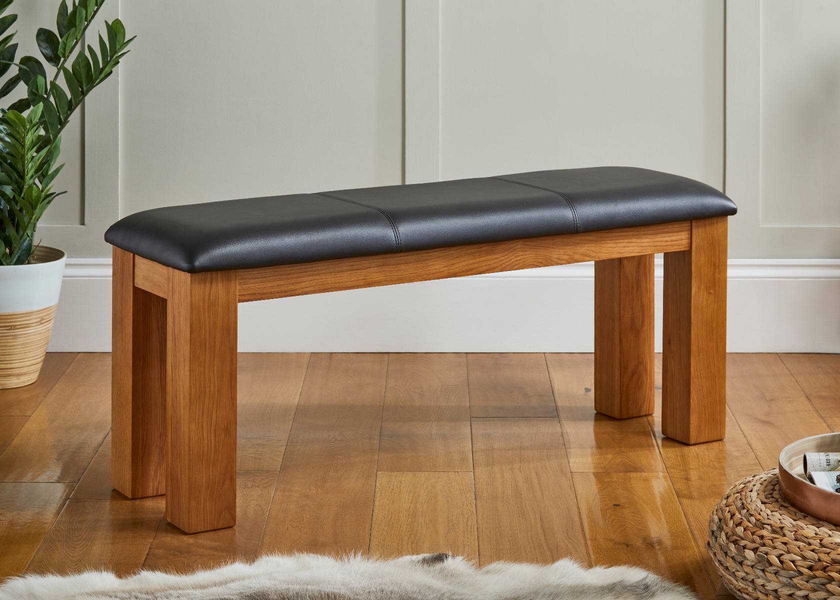 Leather shop kitchen bench